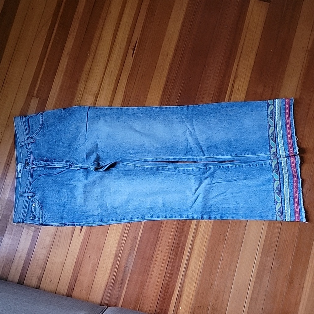 Embroidered Vintage Jeans